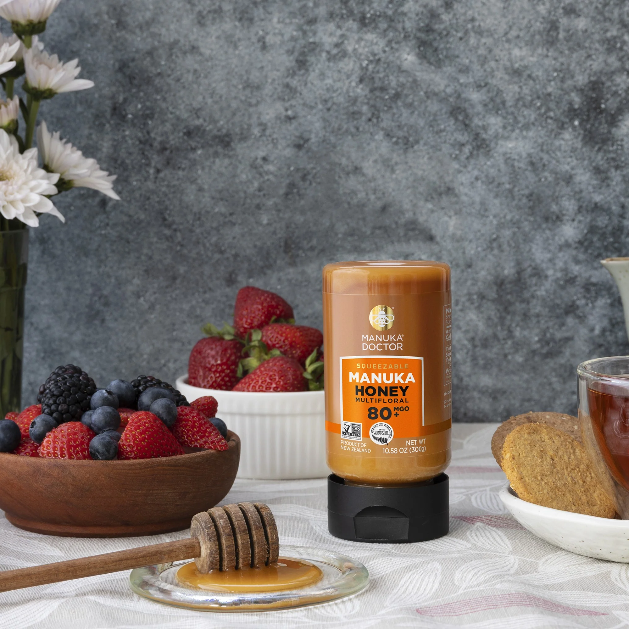 MGO 80 Manuka Honey Squeezy (10.58oz) - Image 3